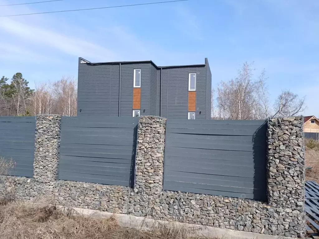 Коттедж в Красноярский край, Сосновоборский муниципальный округ, пос. ... - Фото 1