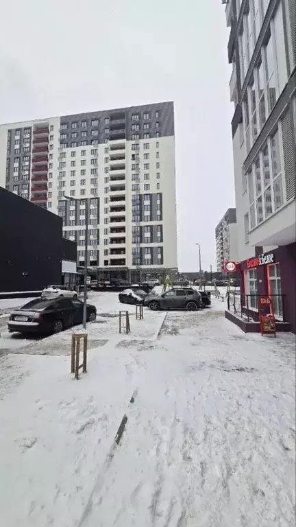 Помещение свободного назначения в Удмуртия, Ижевск ул. 10 лет Октября, ... - Фото 1