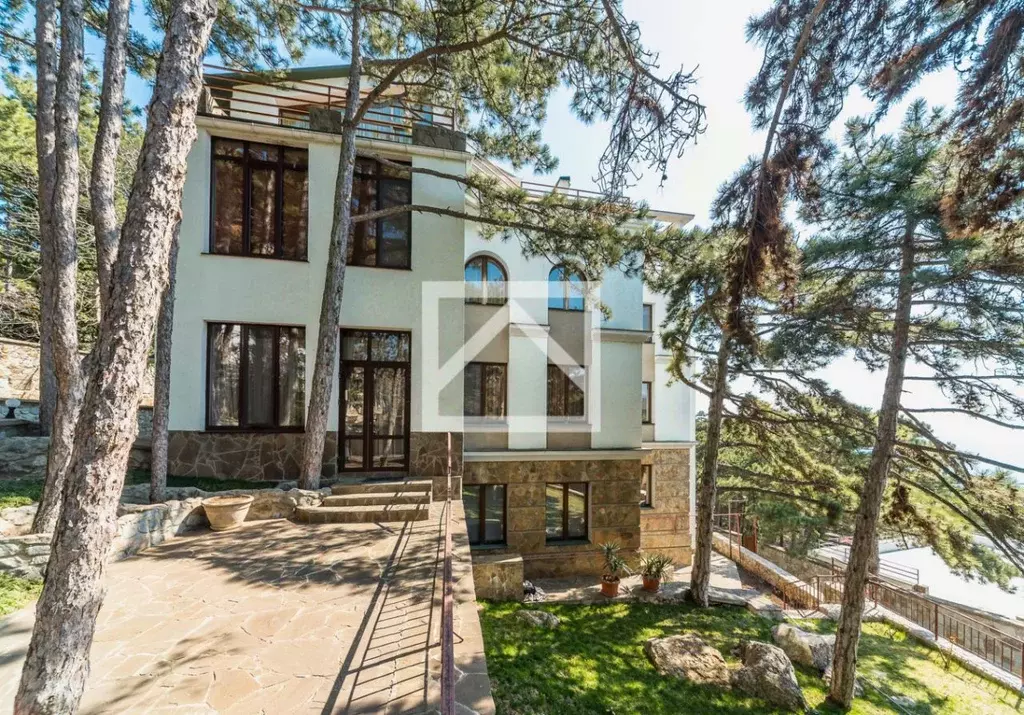 Дом в Крым, Ялта муниципальный округ, Восход пгт ул. Скалистая, 1 (610 ... - Фото 1