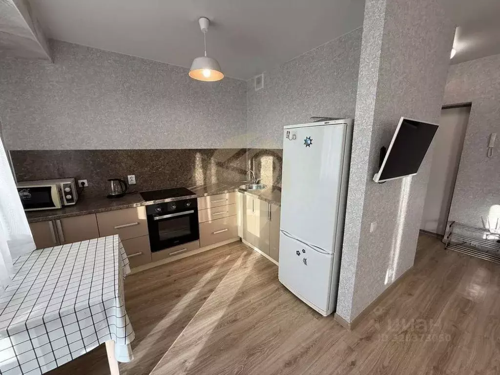 Студия Белгородская область, Старый Оскол Центральный мкр, 1/1 (41.0 ... - Фото 1