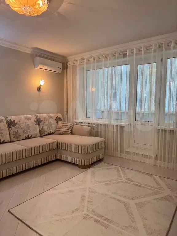 1-к. квартира, 30 м, 1/5 эт. - Фото 0