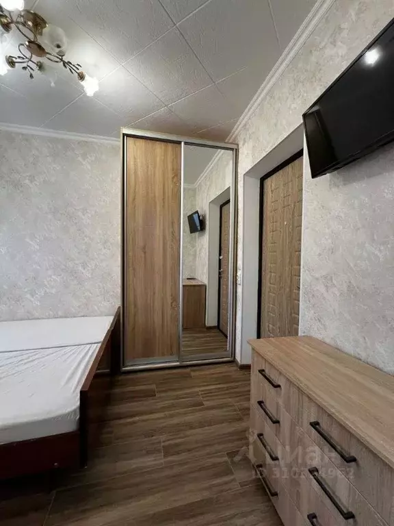 Студия Крым, Симферопольский район, с. Перово, Рибат массив ул. Имени ... - Фото 1