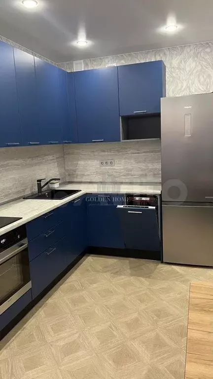 2-к. квартира, 70 м, 8/10 эт. - Фото 1