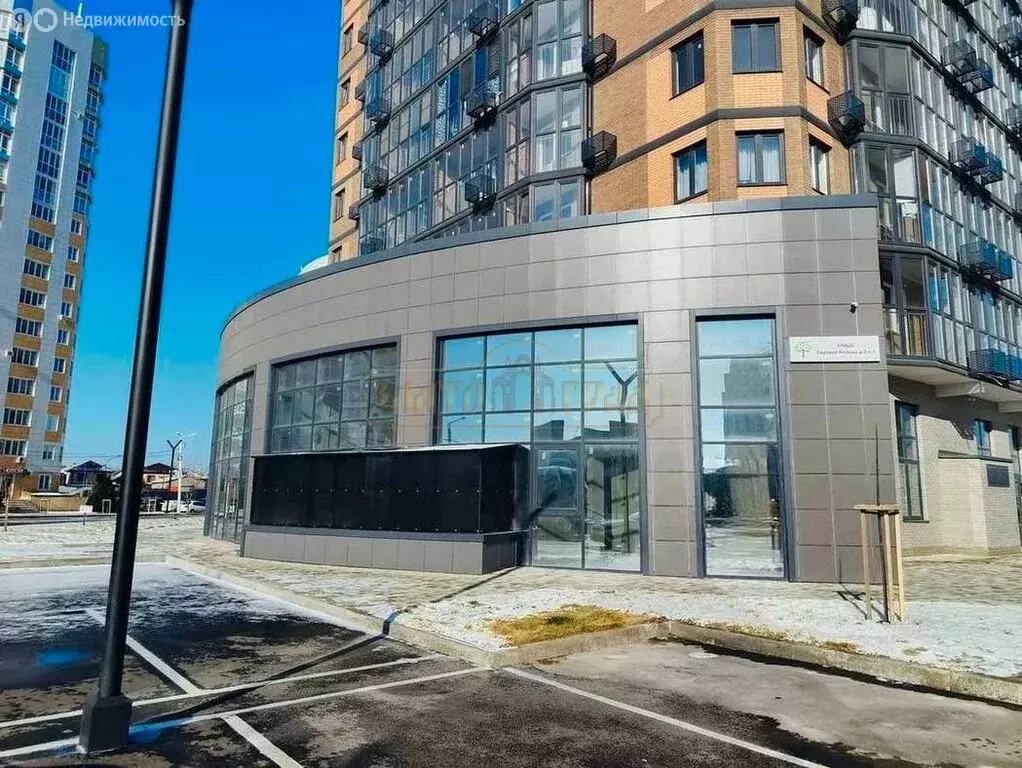 Торговая площадь (310 м) - Фото 2