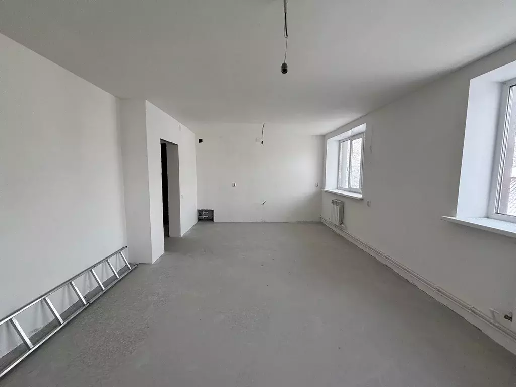Продаётся 4-к квартира, 69.8 м - Фото 0