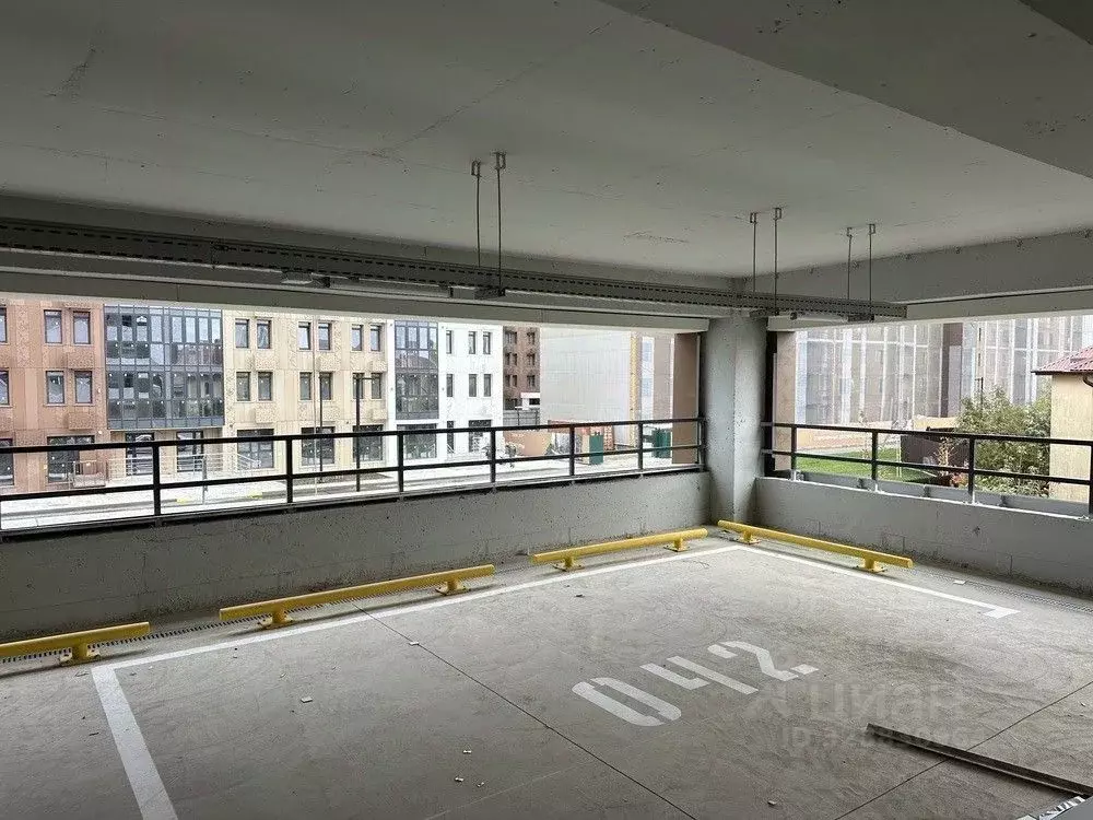 Гараж в Краснодарский край, Анапа Песчаный жилой комплекс (15 м) - Фото 2