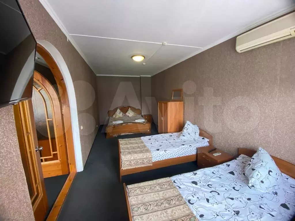 Комната 35 м, 5/7 эт. - Фото 0