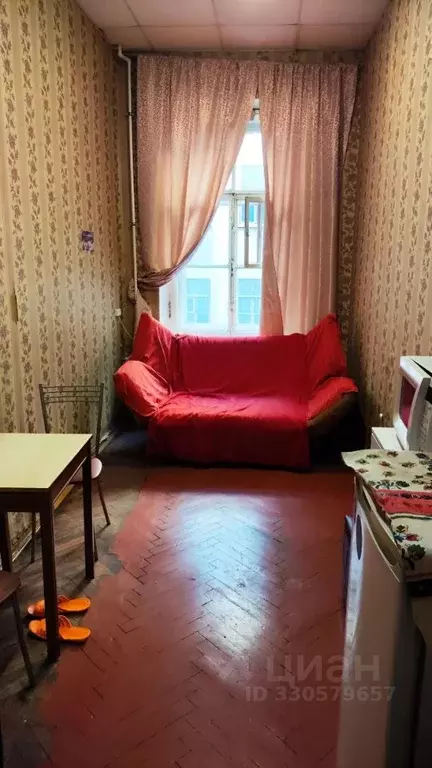 Комната Санкт-Петербург 12-я Васильевского острова линия, 15 (10.4 м) - Фото 2