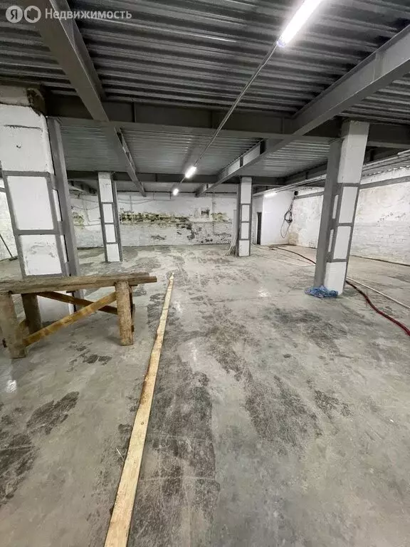 Склад (300 м) - Фото 1