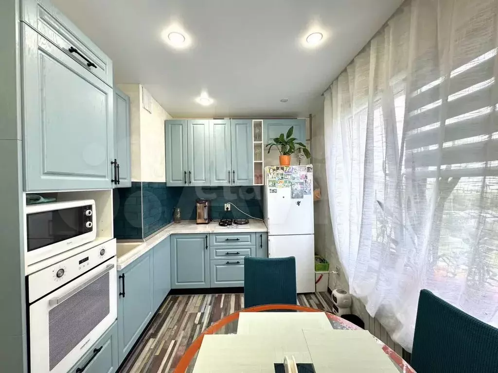 2-к. квартира, 54,3 м, 3/9 эт. - Фото 0