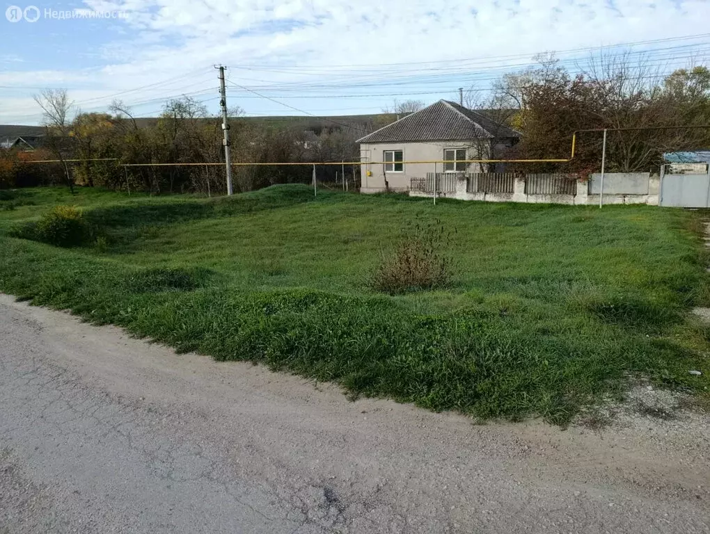 Дом в Бахчисарайский район, Почтовское сельское поселение, село ... - Фото 2