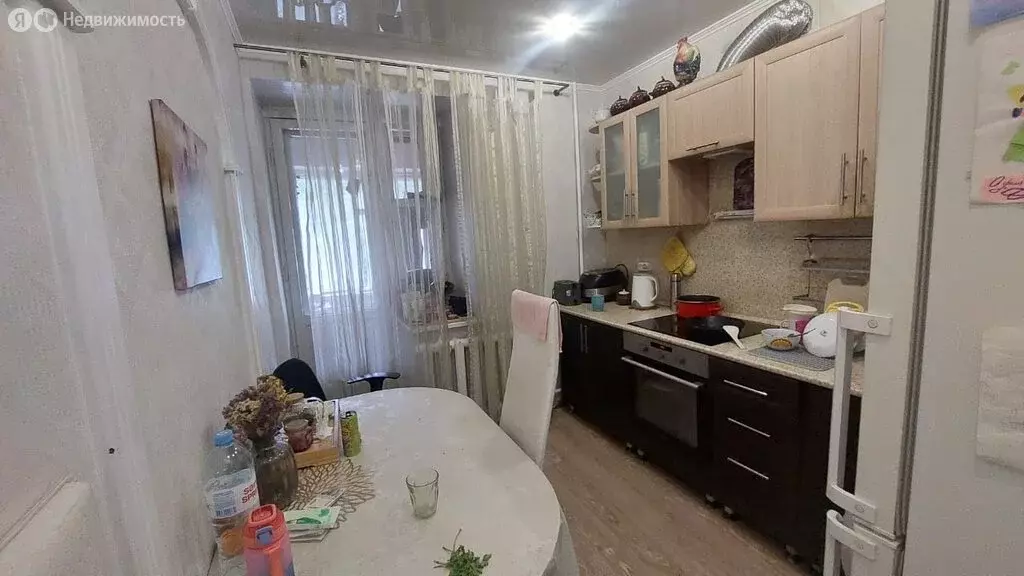 3-комнатная квартира: Ульяновск, Ульяновский проспект, 12 (89.6 м) - Фото 1