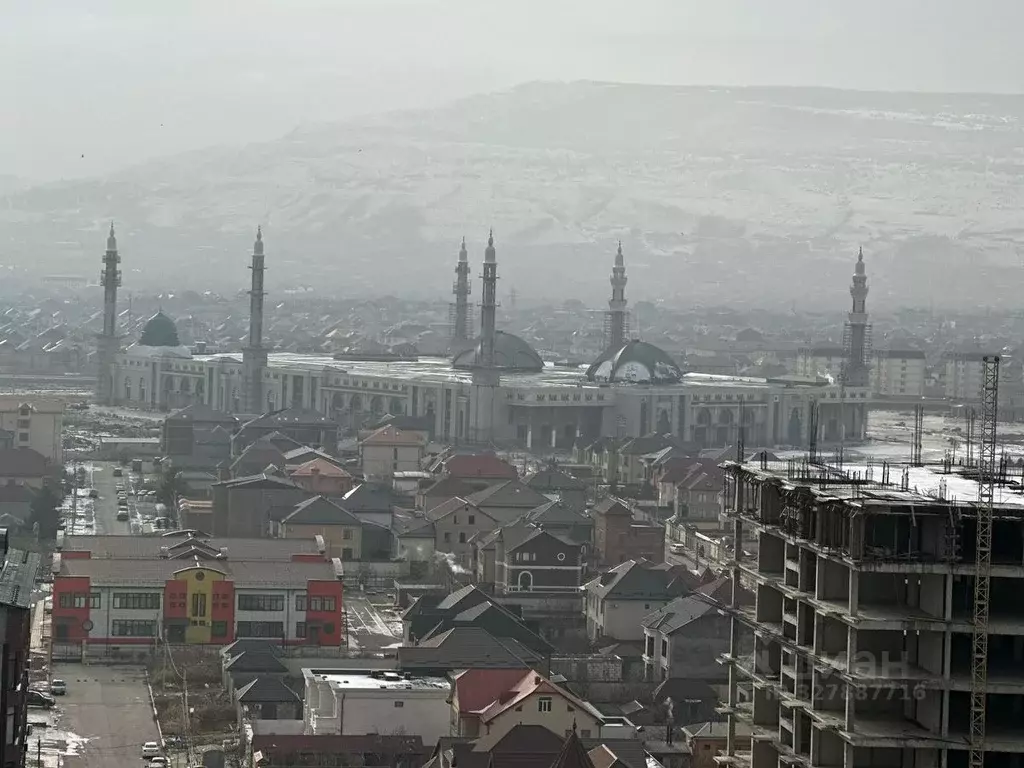 2-к кв. Дагестан, Махачкала просп. Насрутдинова, 113 (73.0 м) - Фото 1