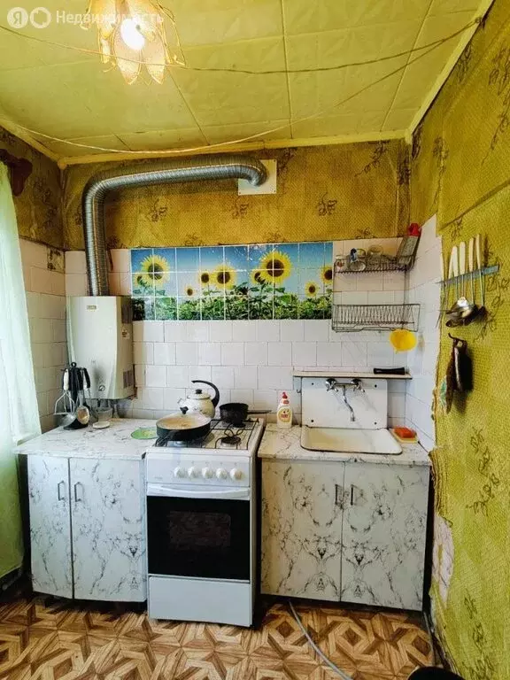 4-комнатная квартира: Новомосковск, улица Маяковского, 8 (58.4 м) - Фото 1