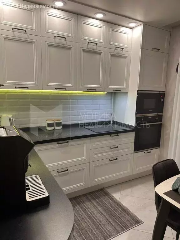 3-комнатная квартира: Новый Уренгой, район Северная Жилая Часть, ... - Фото 2