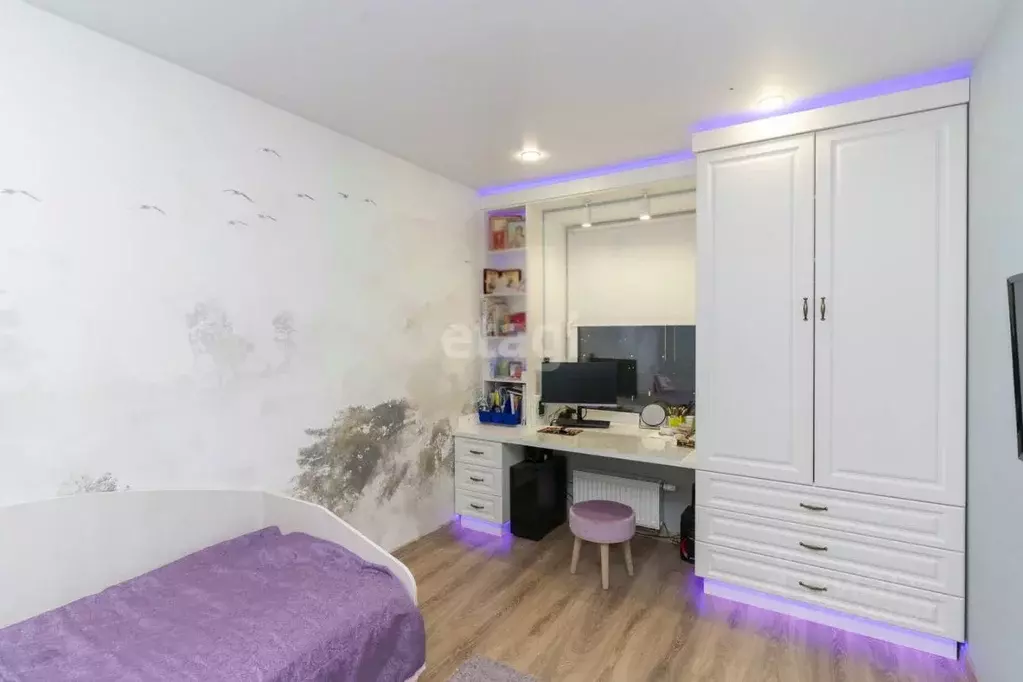 2-к кв. Тюменская область, Тюмень ул. Николая Ростовцева, 24 (62.0 м) - Фото 0