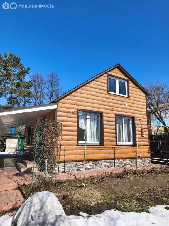 Дом в муниципальное образование Саратов, деревня Долгий Буерак, СНТ ... - Фото 1