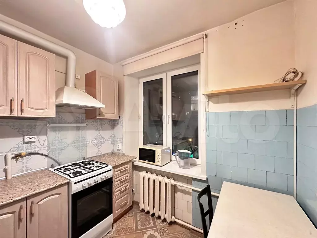 1-к. квартира, 30 м, 5/5 эт. - Фото 0