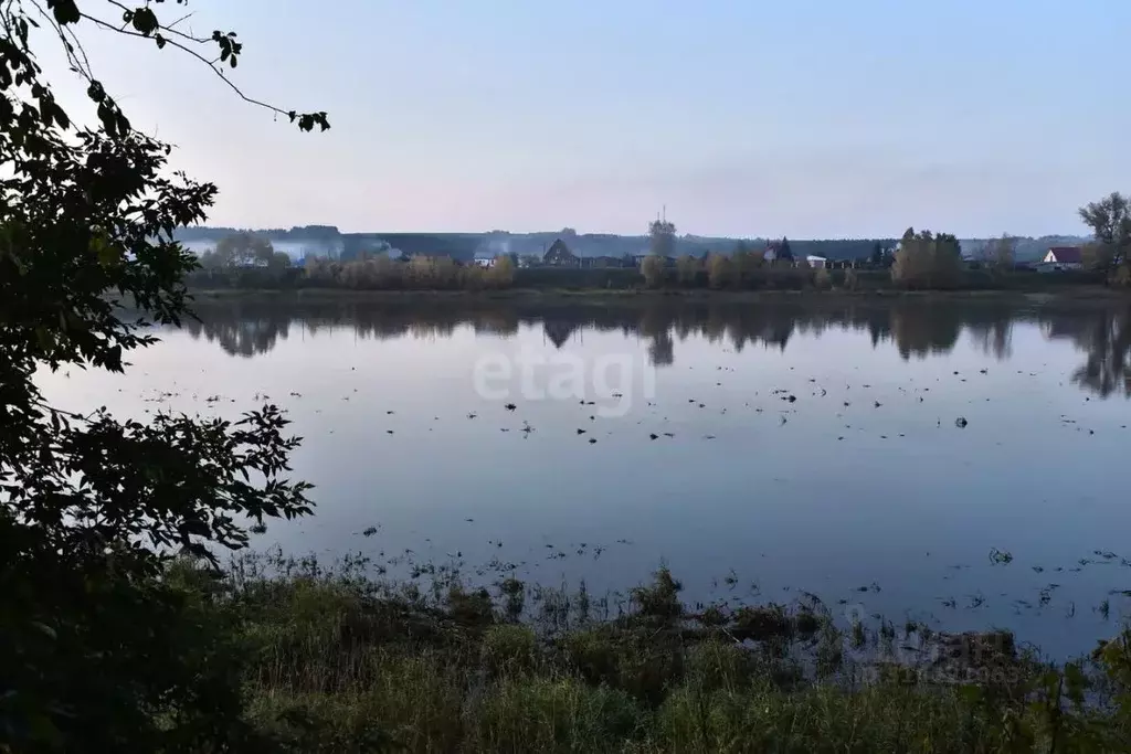 Дом в Алтайский край, Бийский район, с. Малоенисейское Набережная ул. ... - Фото 1