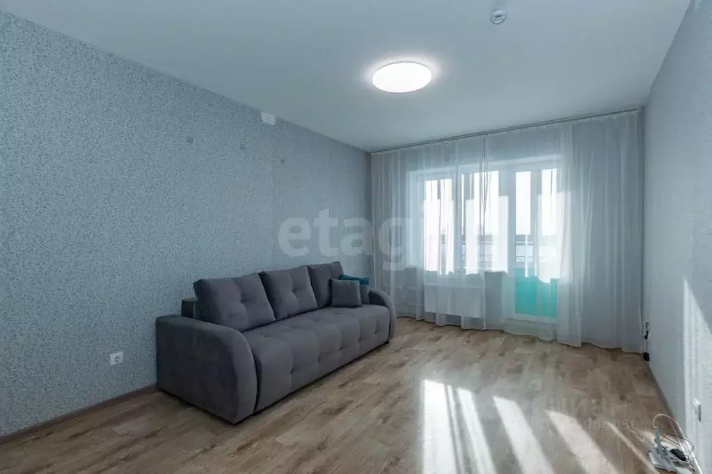 1-к кв. Омская область, Омск проезд 6-й Амурский, 6 (37.0 м) - Фото 1