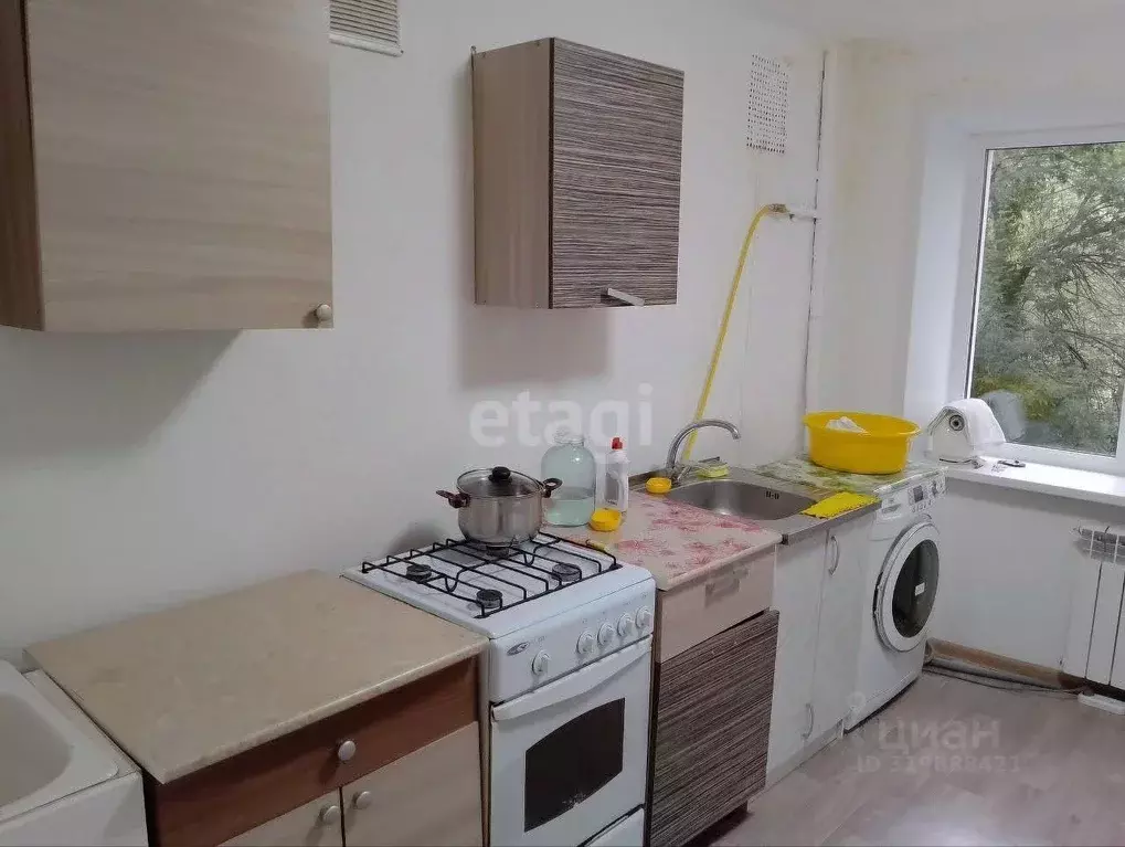 Комната Саратовская область, Саратов Вишневая ул., 4 (15.0 м) - Фото 0