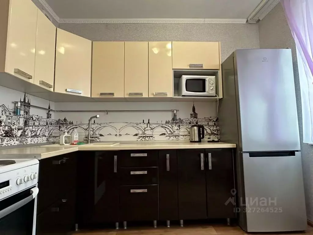 1-к кв. Челябинская область, Челябинск ул. Братьев Кашириных, 85а ... - Фото 1