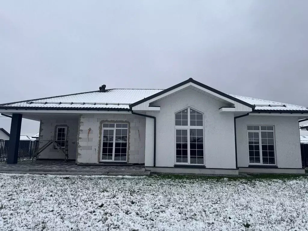 Дом в Ленинградская область, Гатчинский муниципальный округ, д. Горки ... - Фото 1