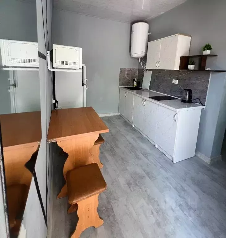 1-к кв. Крым, Евпатория ул. Поворотная, 10 (25.0 м) - Фото 2