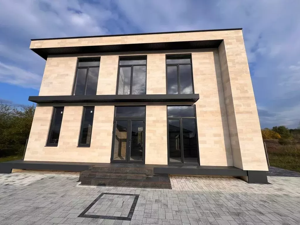 Дом в Адыгея, Тахтамукайский район, Козет аул пер. Дружбы (199 м) - Фото 1