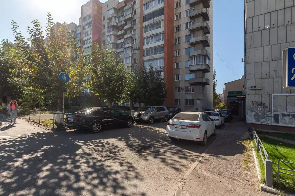 2-к кв. Алтайский край, Барнаул Красноармейский просп., 103 (51.0 м) - Фото 1