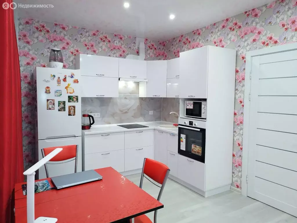 3-комнатная квартира: Сыктывкар, Тентюковская улица, 330 (59 м) - Фото 1