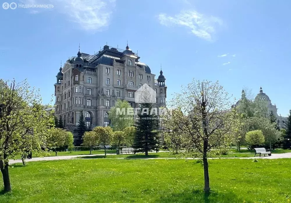3-комнатная квартира: Казань, Федосеевская улица, 38 (264.4 м) - Фото 1