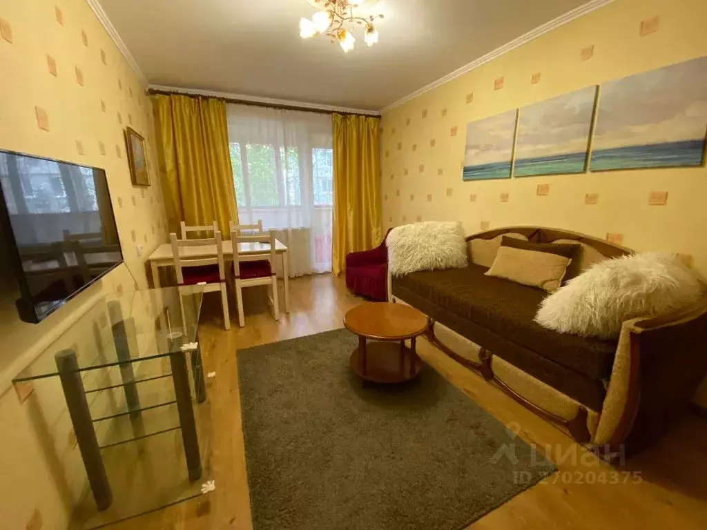 2-к кв. Крым, Алушта ул. Платановая, 6 (50.0 м) - Фото 2