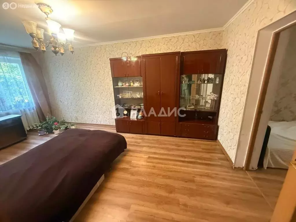 3-комнатная квартира: Новороссийск, улица Луначарского, 12 (64.1 м) - Фото 1
