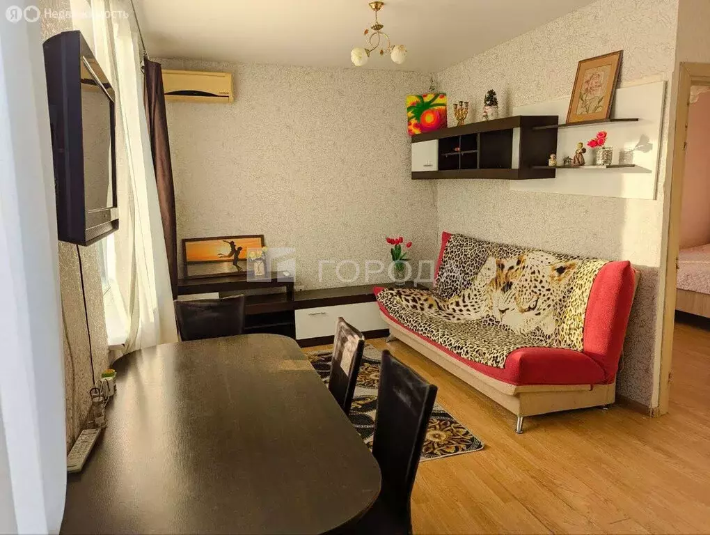 2-комнатная квартира: Новосибирск, улица Тургенева, 225 (61 м) - Фото 2