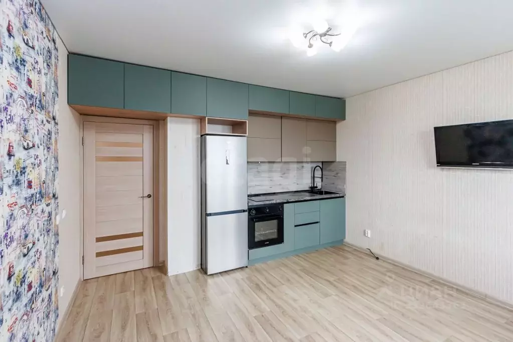 1-к кв. Тюменская область, Тюмень Кремлевская ул., 112к4 (38.2 м) - Фото 1
