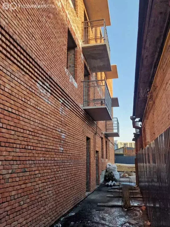 2-комнатная квартира: Таганрог, Мечниковский переулок, 15А (61 м) - Фото 1