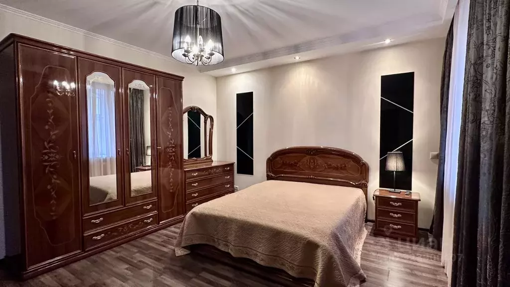 3-к кв. Нижегородская область, Нижний Новгород Ижорская ул., 18 (116.0 ... - Фото 1