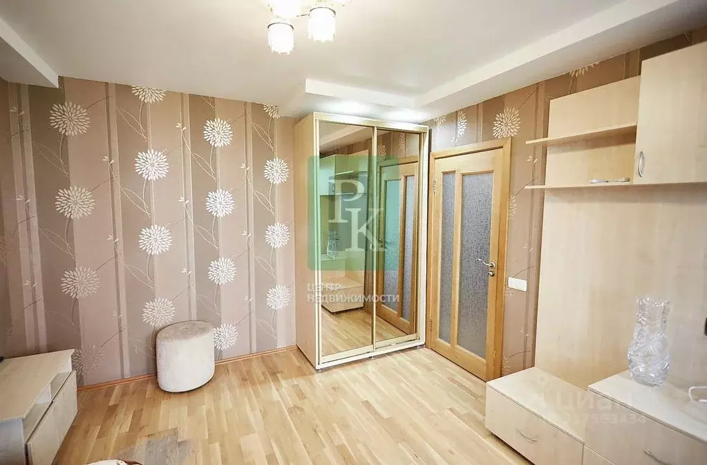 4-к кв. Севастополь ул. Астана Кесаева, 5/3 (76.2 м) - Фото 2