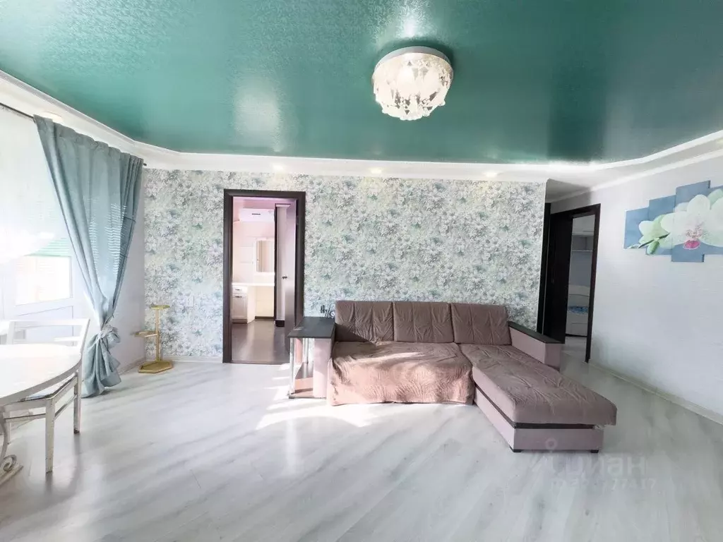 3-к кв. Краснодарский край, Новороссийск просп. Ленина, 15 (57.2 м) - Фото 1