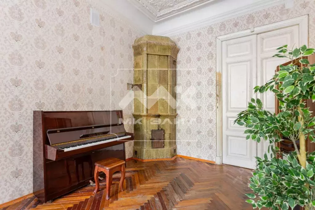 4-к кв. Санкт-Петербург ул. Черняховского, 41 (100.2 м) - Фото 1