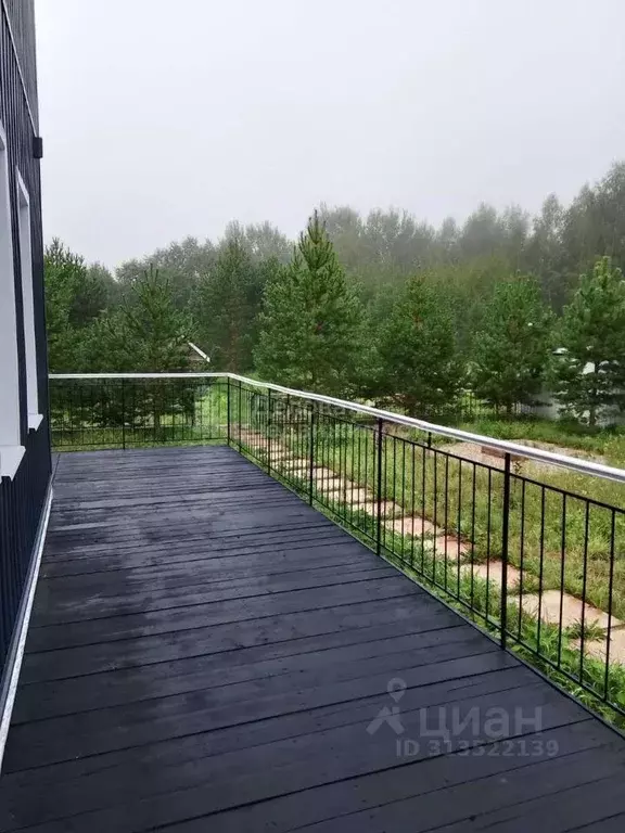 Дом в Новгородская область, Новгородский район, Бронницкое с/пос, д. ... - Фото 1