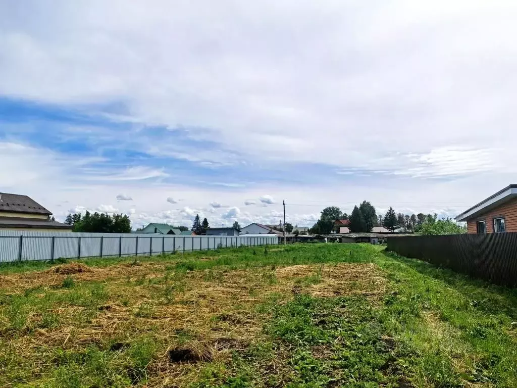 Участок в Омская область, Омский район муниципальный округ, пос. ... - Фото 2