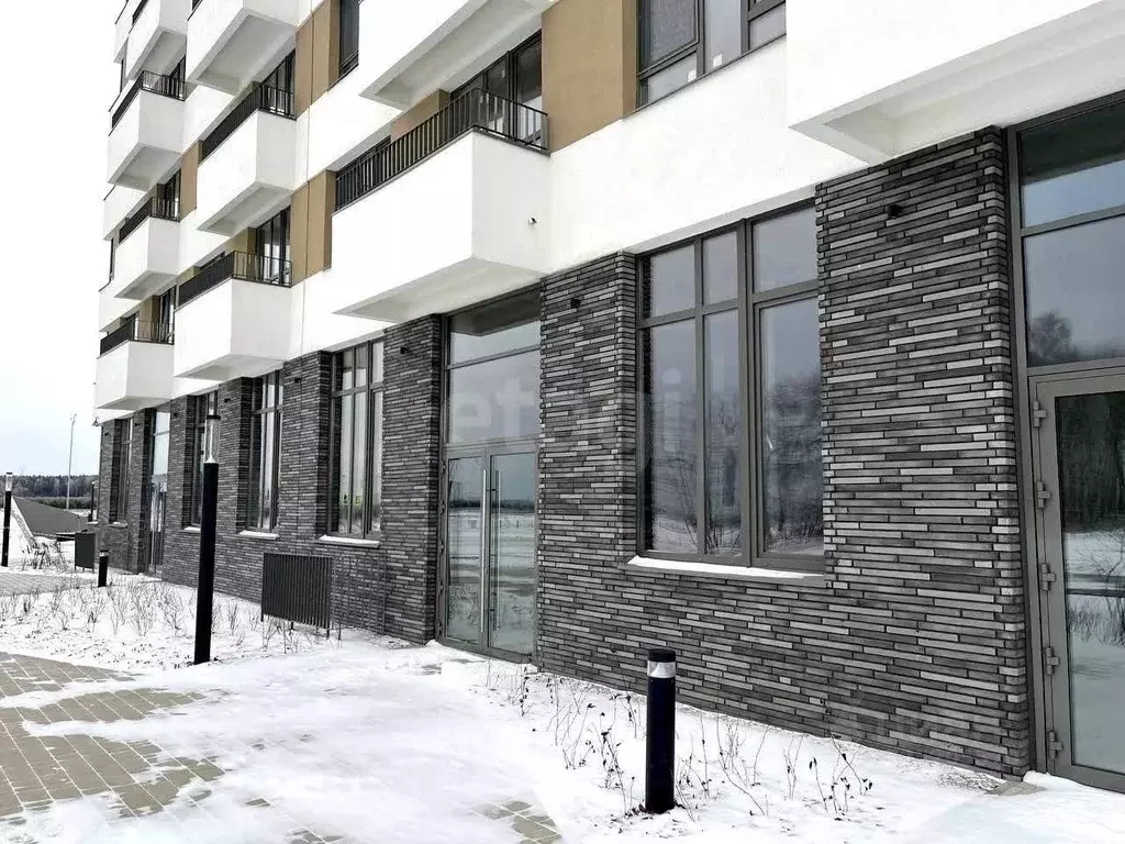 Помещение свободного назначения в Тюменская область, Тюмень ул. ... - Фото 1