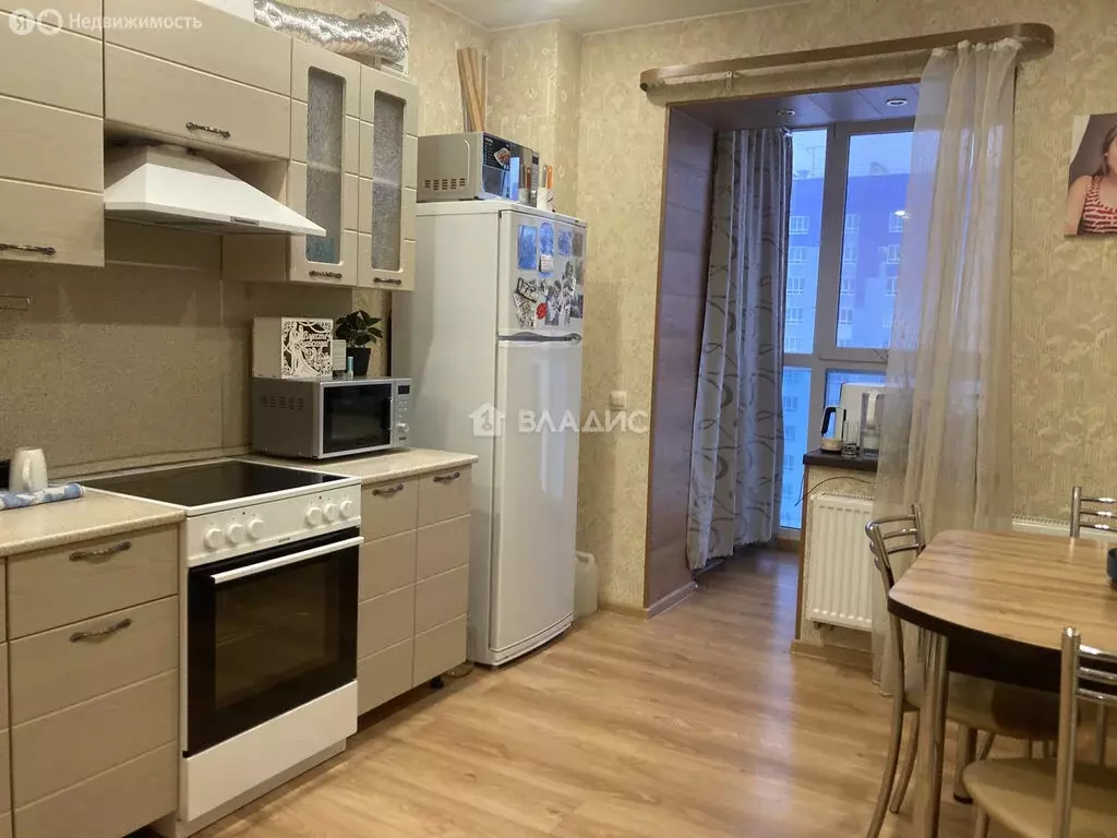 1-комнатная квартира: Сыктывкар, Октябрьский проспект, 216 (35.8 м) - Фото 2