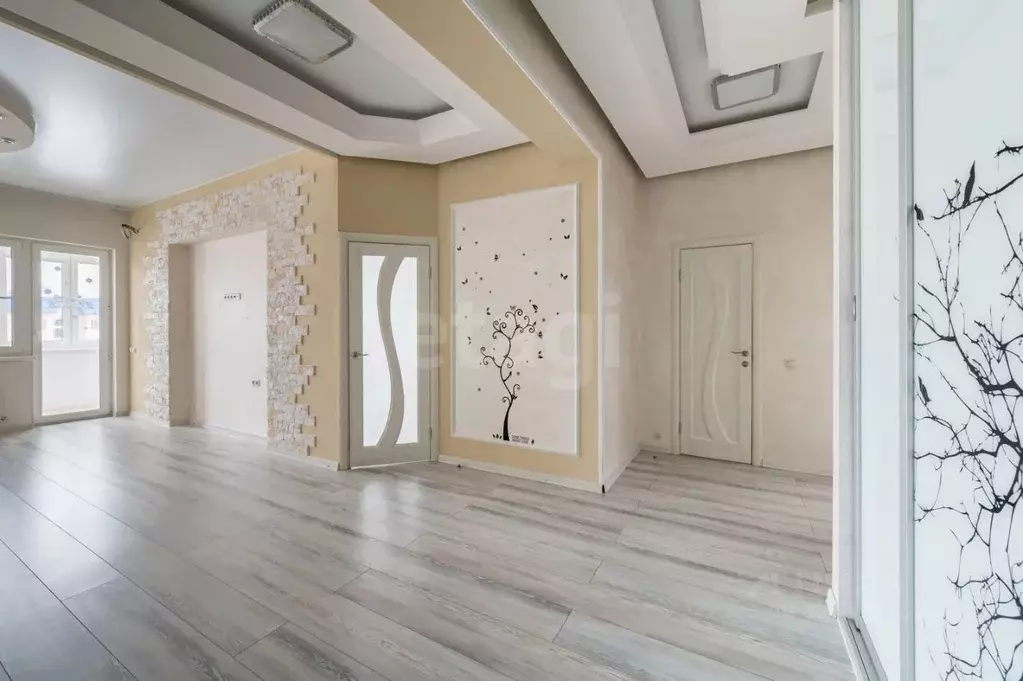 3-к кв. Московская область, Балашиха Кучино мкр, ул. Соловьева, 5к1 ... - Фото 0