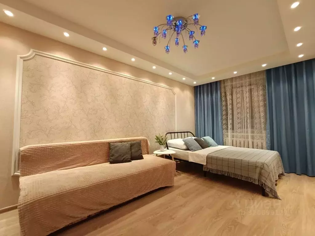 2-к кв. Удмуртия, Ижевск ул. Максима Горького, 152 (55.0 м) - Фото 1