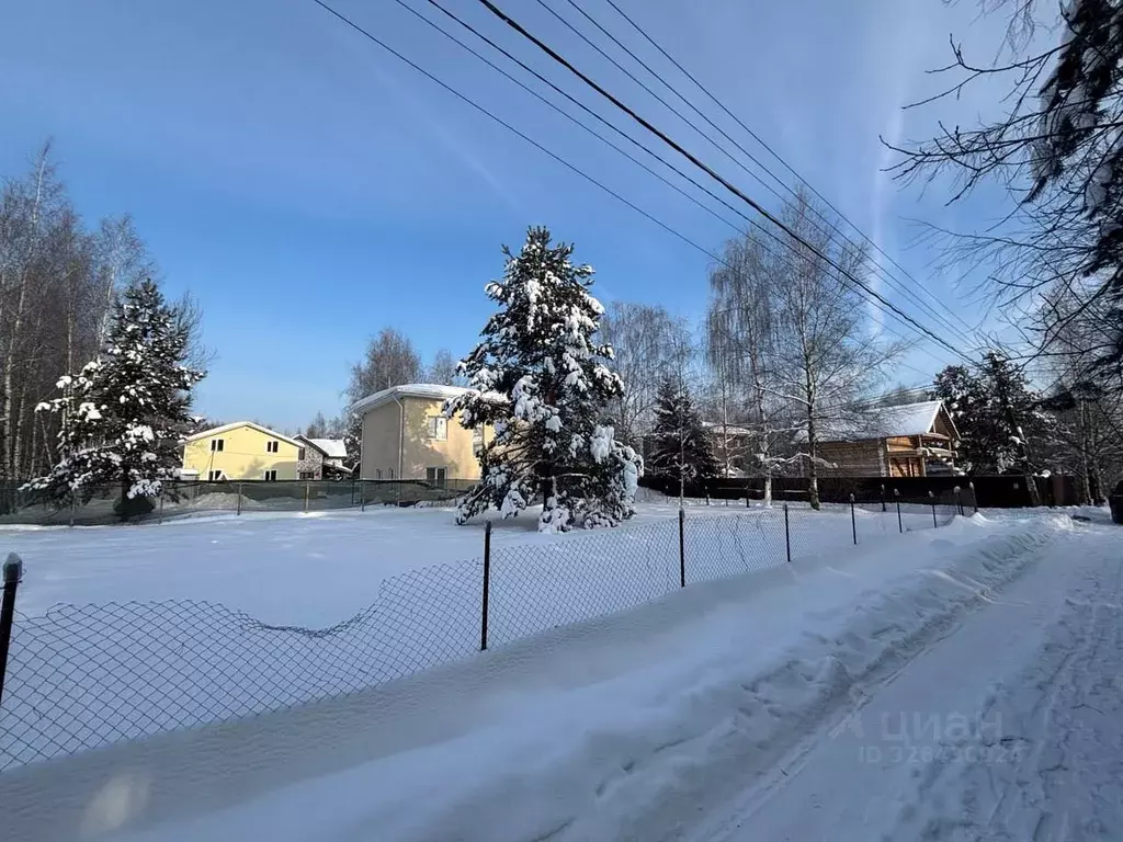 Участок в Московская область, Раменский муниципальный округ, Ильинский ... - Фото 2
