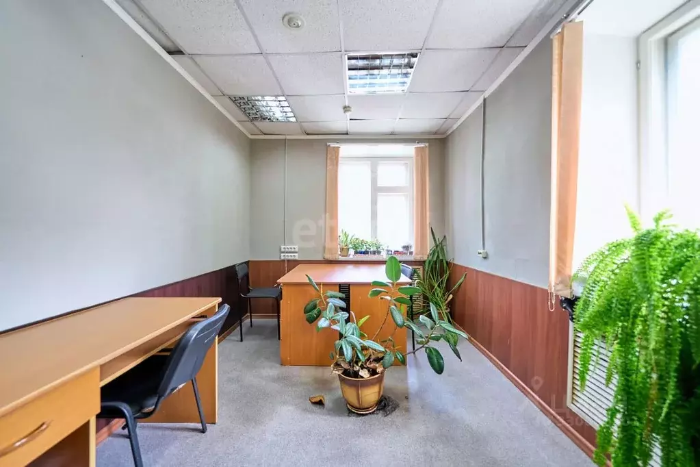 Офис в Хабаровский край, Хабаровск Гаражный проезд, 22 (144 м) - Фото 2