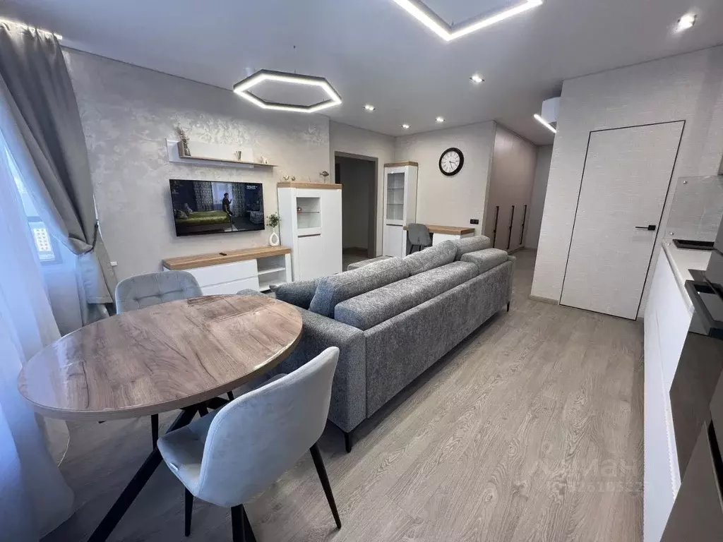 2-к кв. Красноярский край, Красноярск ул. Петра Подзолкова, 15Бк3 ... - Фото 2